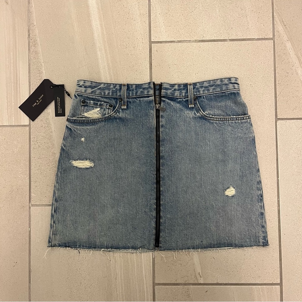 NWT Rag & Bone Mandy Anna Front Zipper Jean Skirt, Light Wash, Size 30